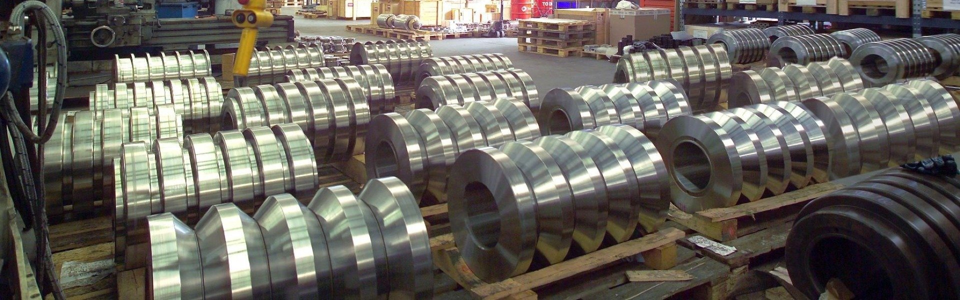 STRAIGHTENING ROLLS AND CYLINDERS